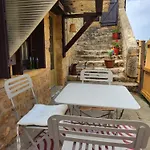 Corps De Ferme Renove A 10 Min De Sarlat