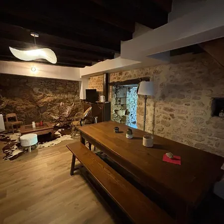 Corps De Ferme Renove A 10 Min De Sarlat Semesterbostad