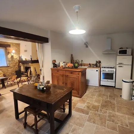 Vakantiehuis Corps De Ferme Renove A 10 Min De Sarlat *