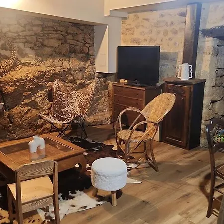 Corps De Ferme Renove A 10 Min De Sarlat *