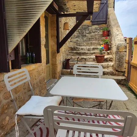 Corps De Ferme Renove A 10 Min De Sarlat