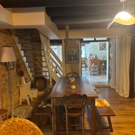 Ferienhaus Corps De Ferme Renove A 10 Min De Sarlat Carsac-Aillac