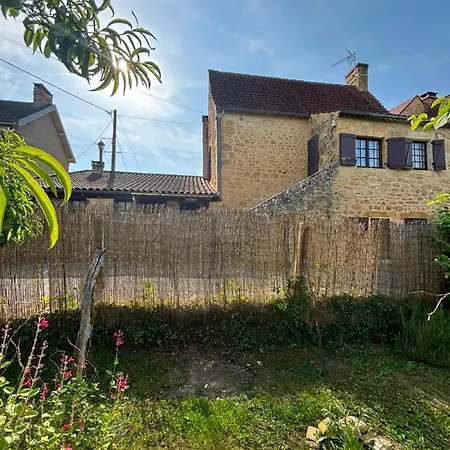 Ferienhaus Corps De Ferme Renove A 10 Min De Sarlat Carsac-Aillac