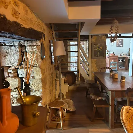 Corps De Ferme Rénové à 10 Min De Sarlat Casa vacanze Carsac-Aillac