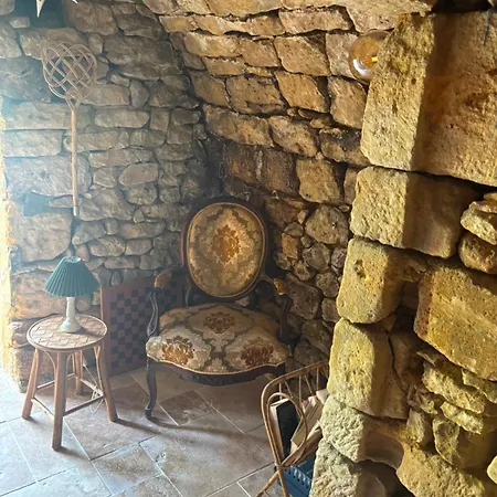 Ferienhaus Corps De Ferme Renove A 10 Min De Sarlat *