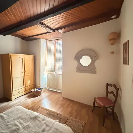 Ferienhaus Corps De Ferme Renove A 10 Min De Sarlat *